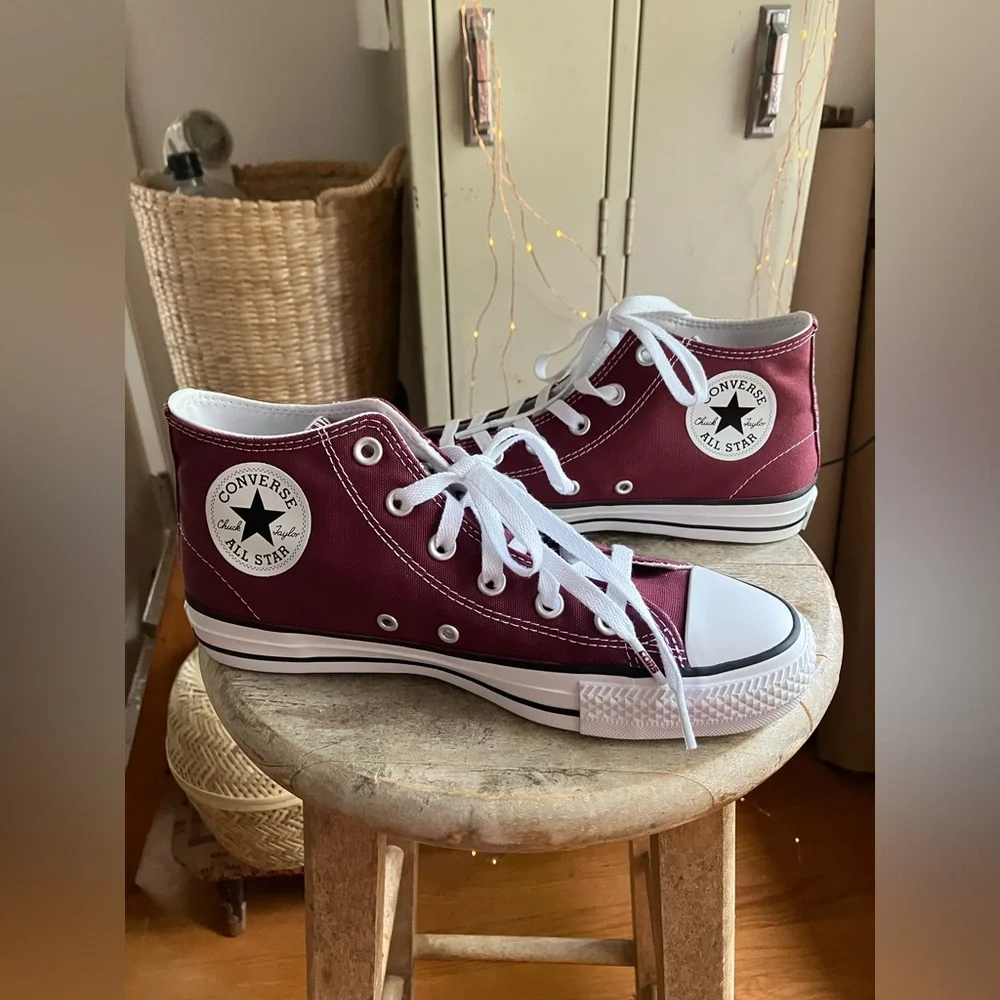 Converse Chuck Taylor All Star Pro Mid Burgundy Shoes - Picture 3 of 16